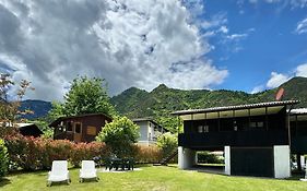 Bungalow Green Holiday